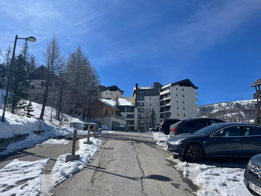RISOUL 1850 - Appart' 4 personnes ski aux pieds Extérieur photo